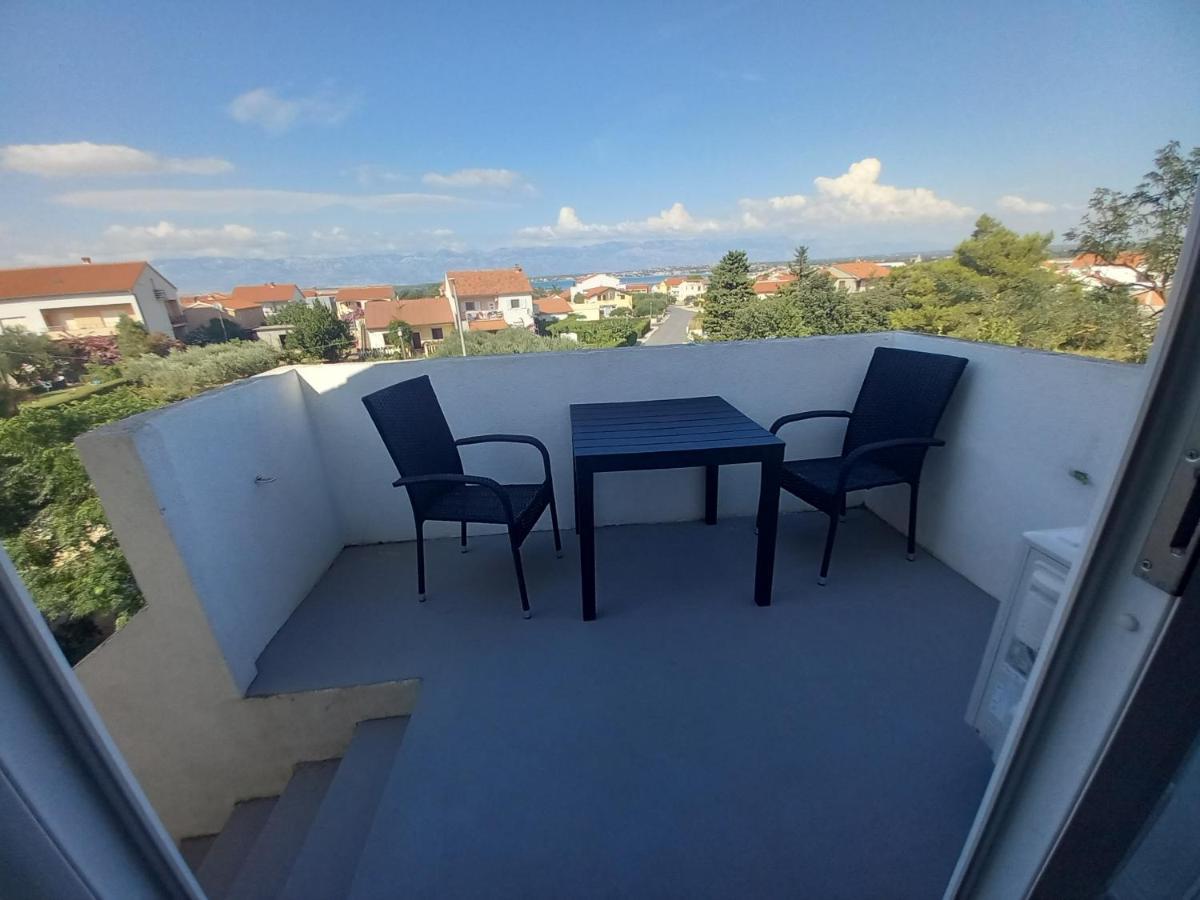 One Bedroom Loft Apartment With Nice View Nin Luaran gambar